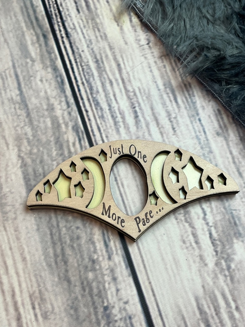 🦋Wood Book Page Spreader - 'Just One More Page' Moon & Stars
